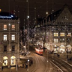 Weihnachtsbeleuchtung Lucy Bahnhofstrasse Zürich